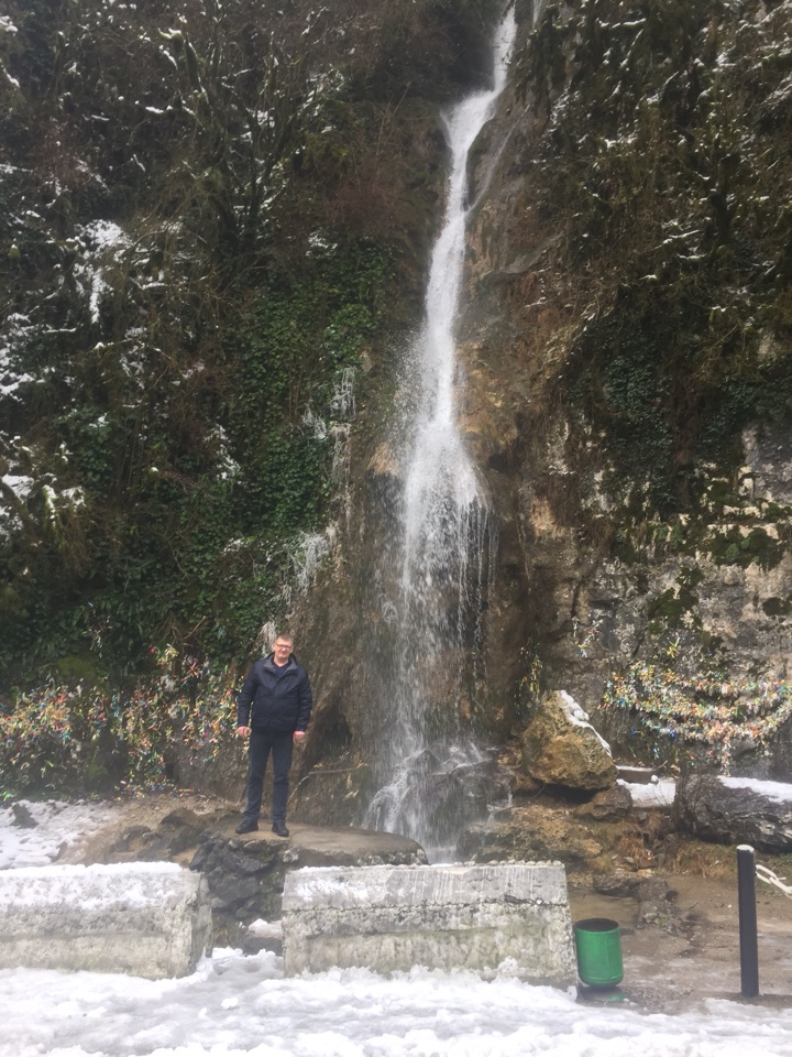 водопад мужские слезы абхазия